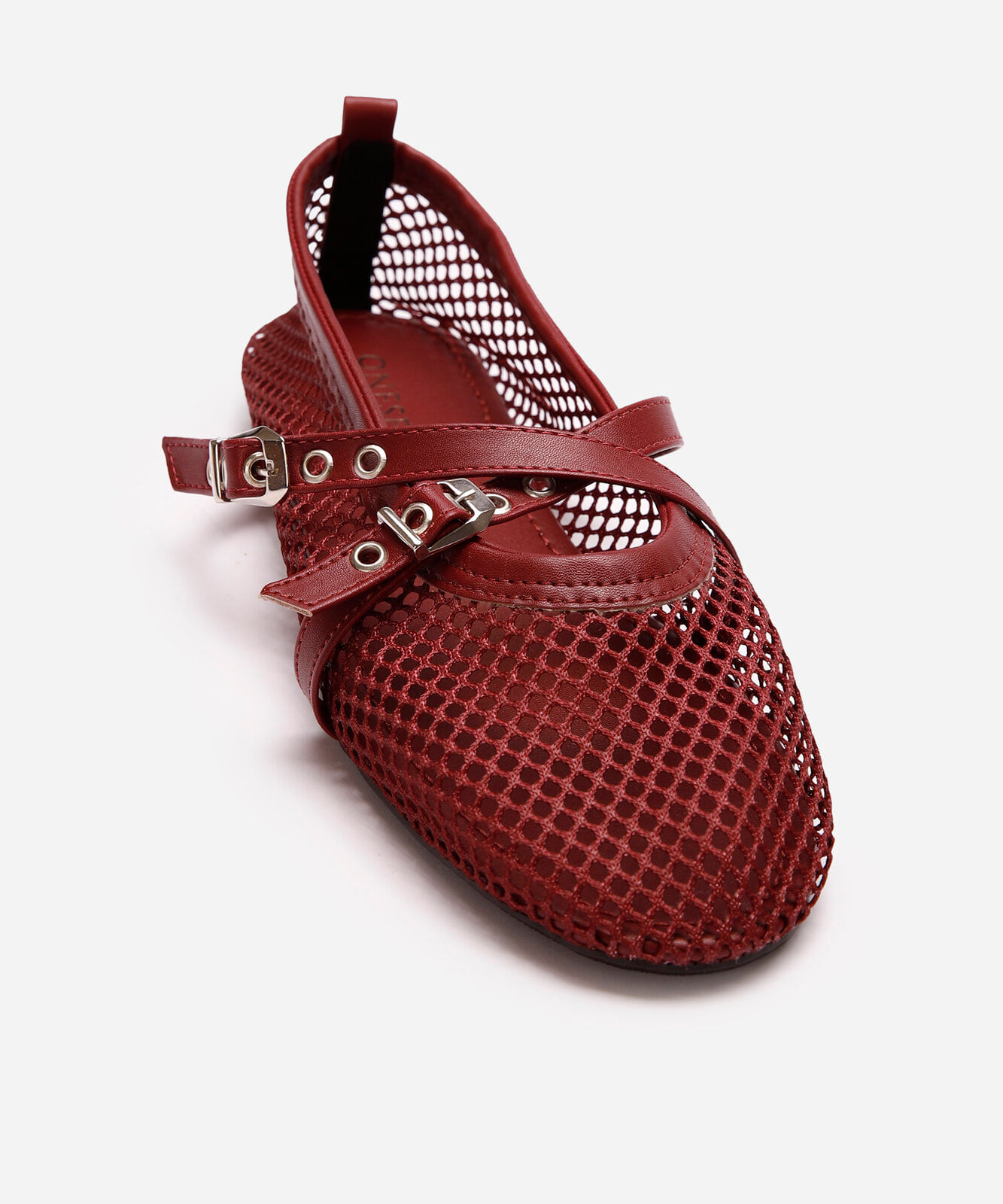 sapatilha de telinha com fivela oneself vinho