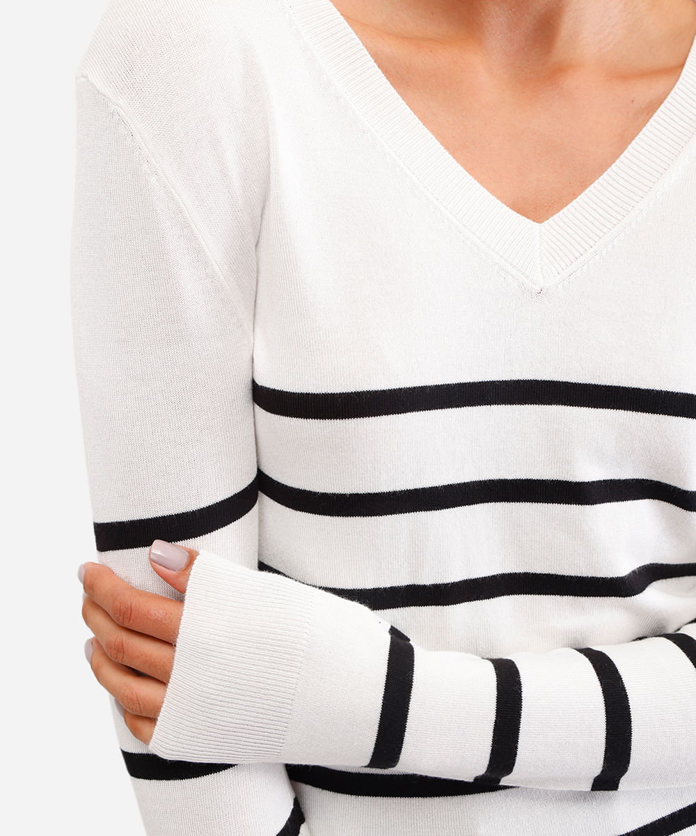 suéter básico feminino de tricot gola v listrado off white