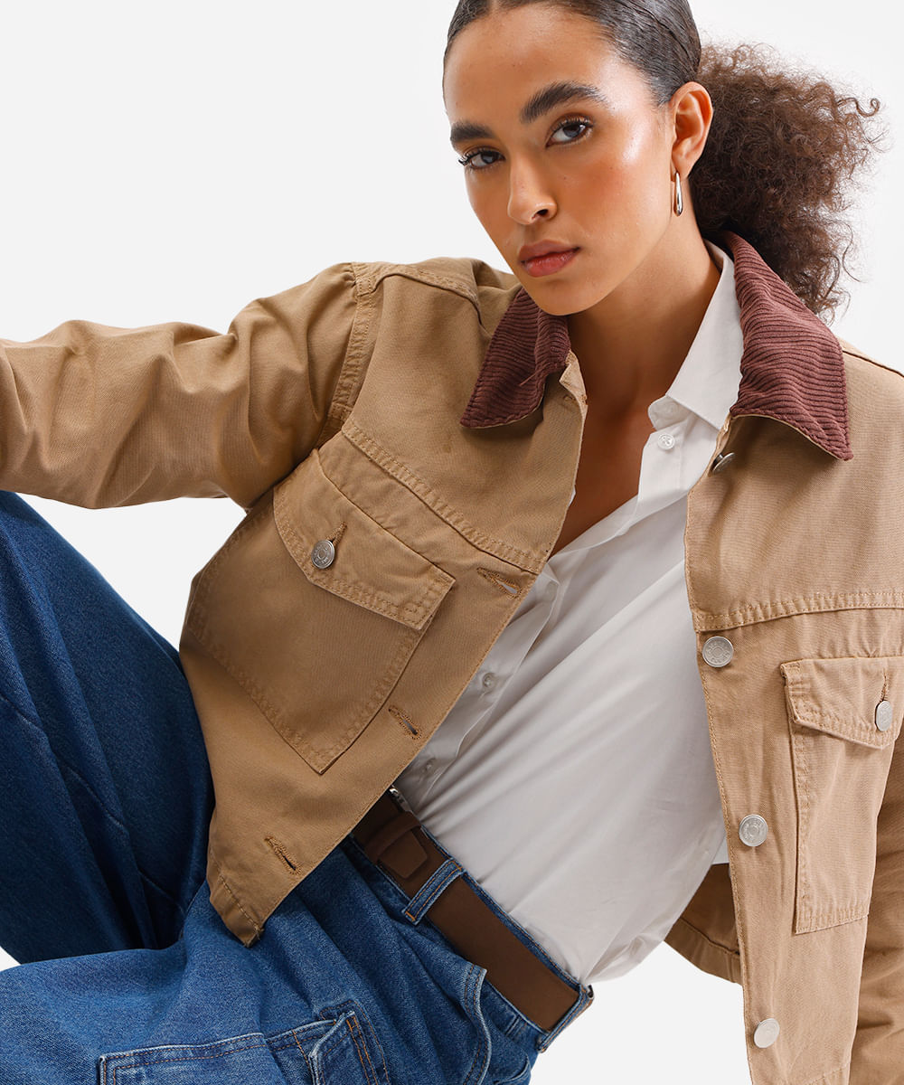 jaqueta feminina de sarja gola cotelê bege