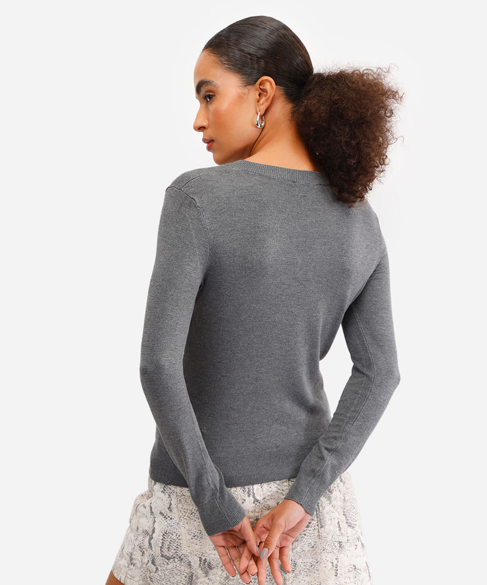 suéter básico feminino de tricot gola v cinza