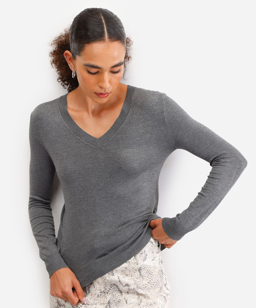 suéter básico feminino de tricot gola v cinza