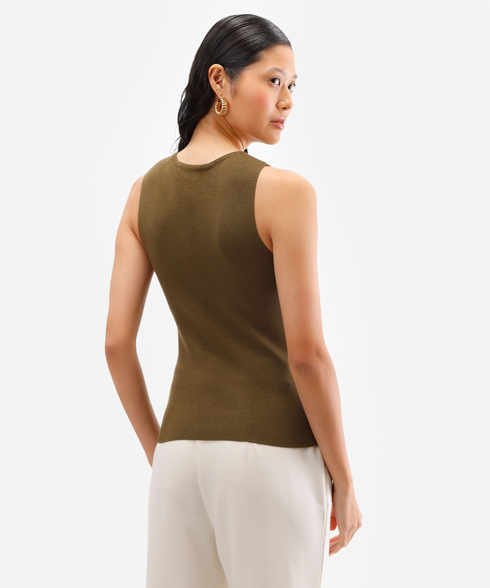 regata de tricot decote redondo verde