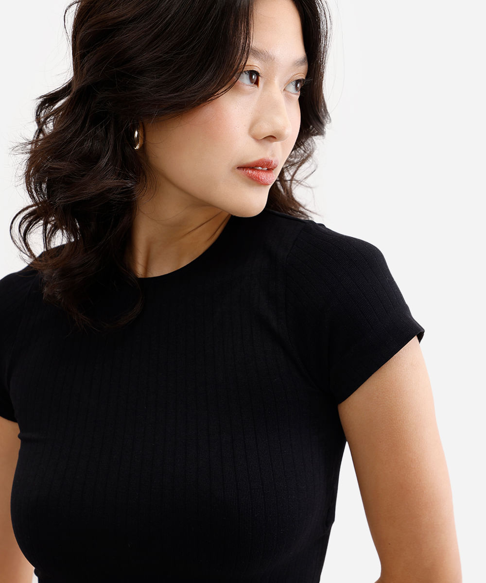 cropped básico feminino de poliamida canelado preto