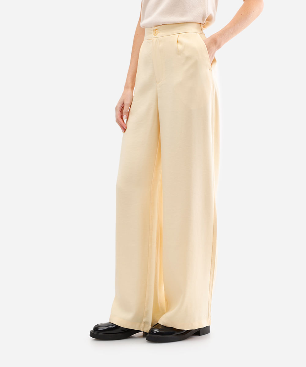calça wide leg com pregas amarela