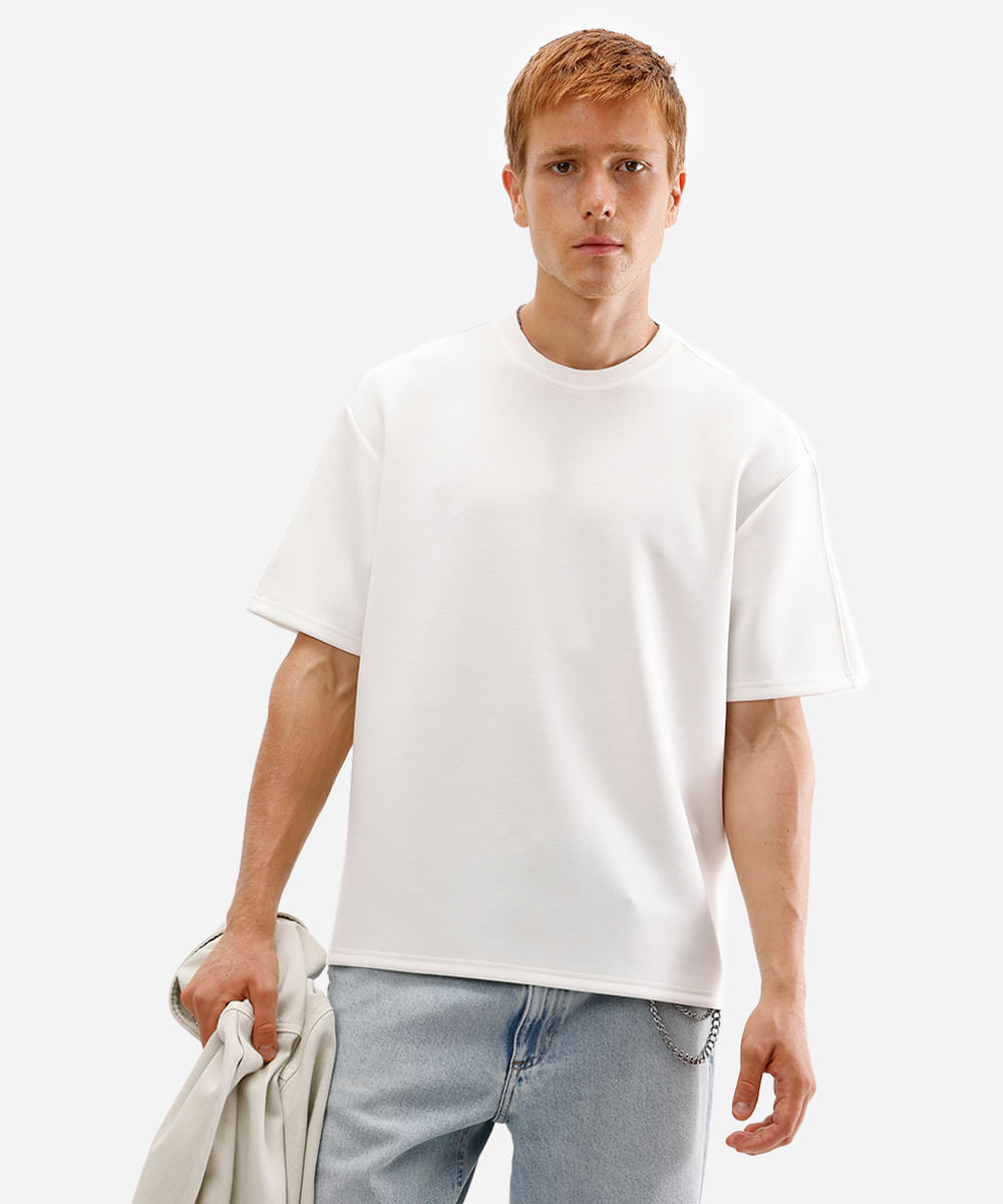 camiseta masculina manga curta com recorte off white