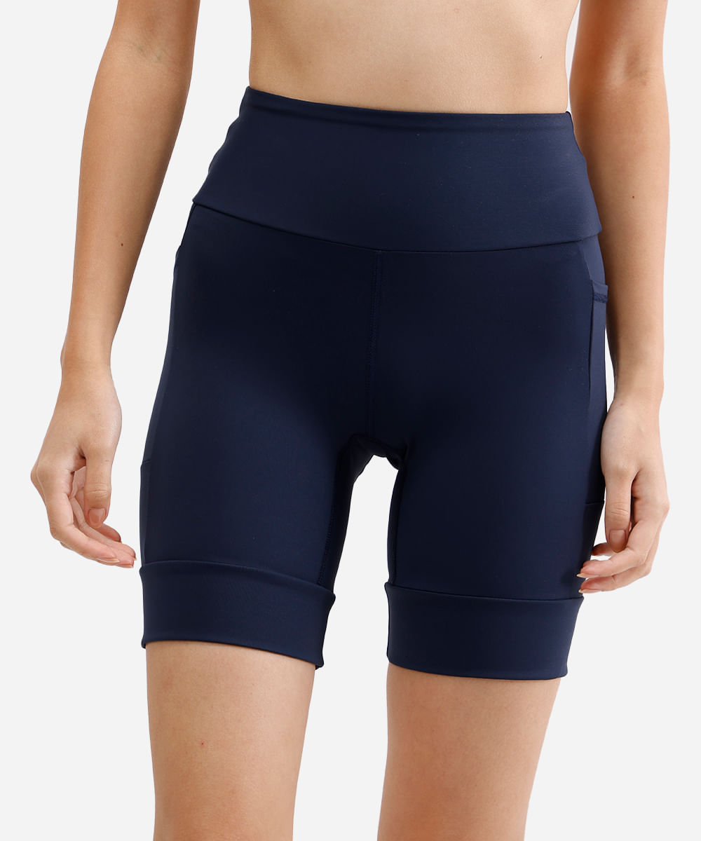 bermuda feminina esportiva com bolsos azul