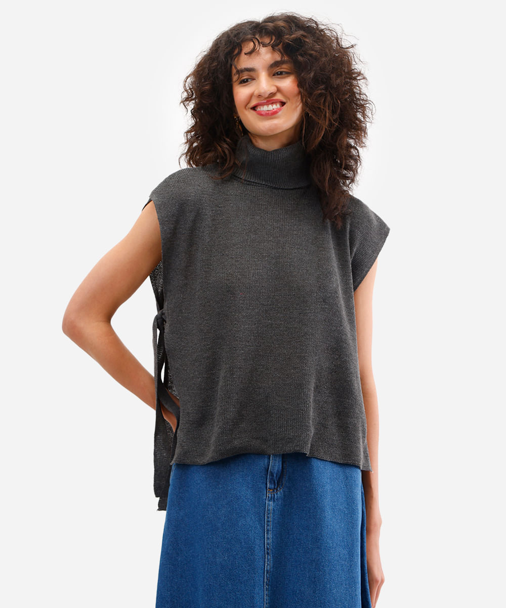 blusa feminina de tricot com abertura gola alta cinza