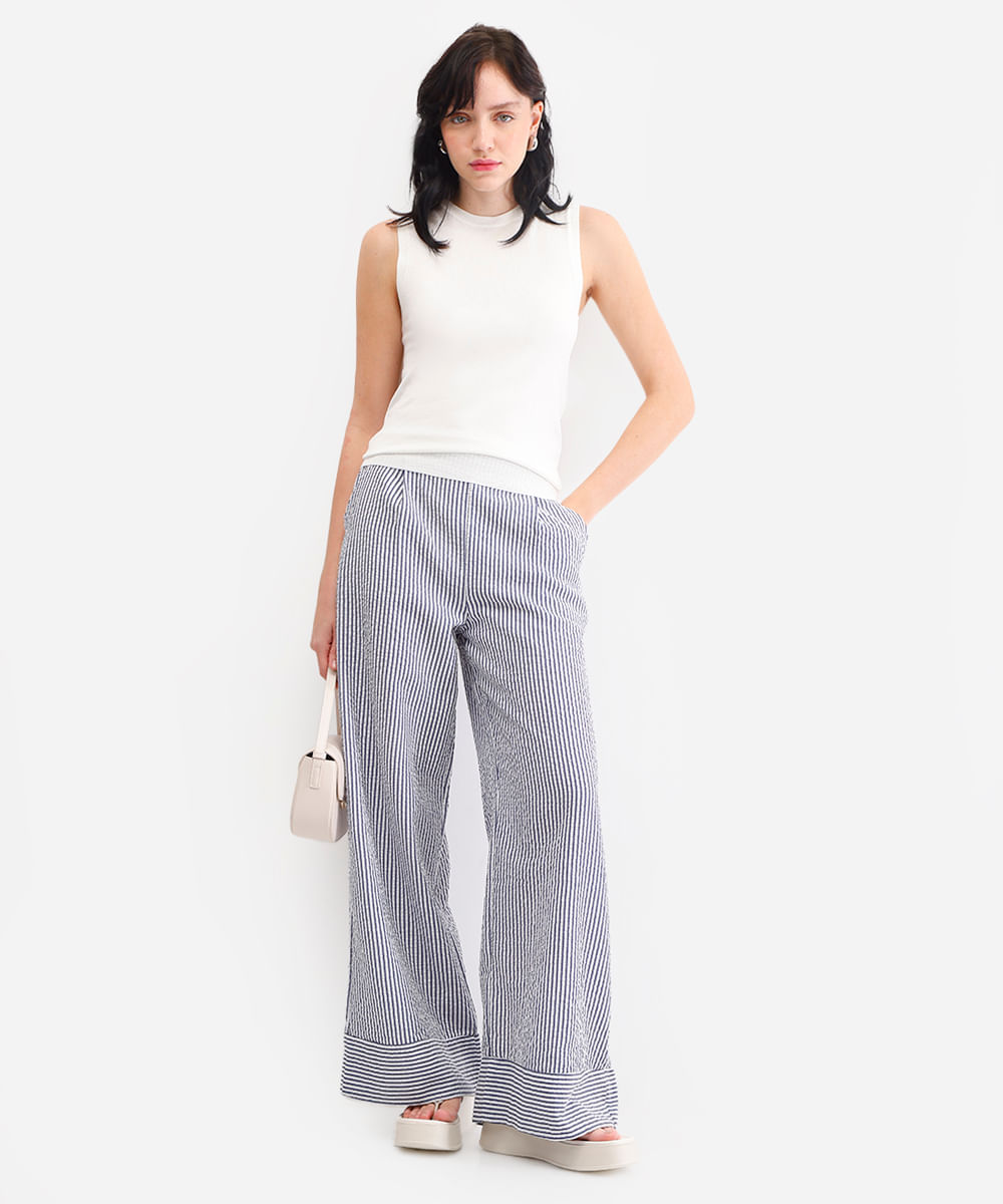 regata feminina de tricot decote redondo off white