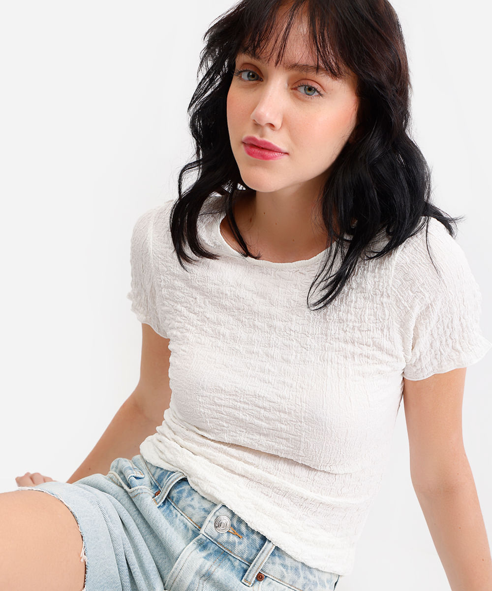 blusa feminina manga curta texturizada off white