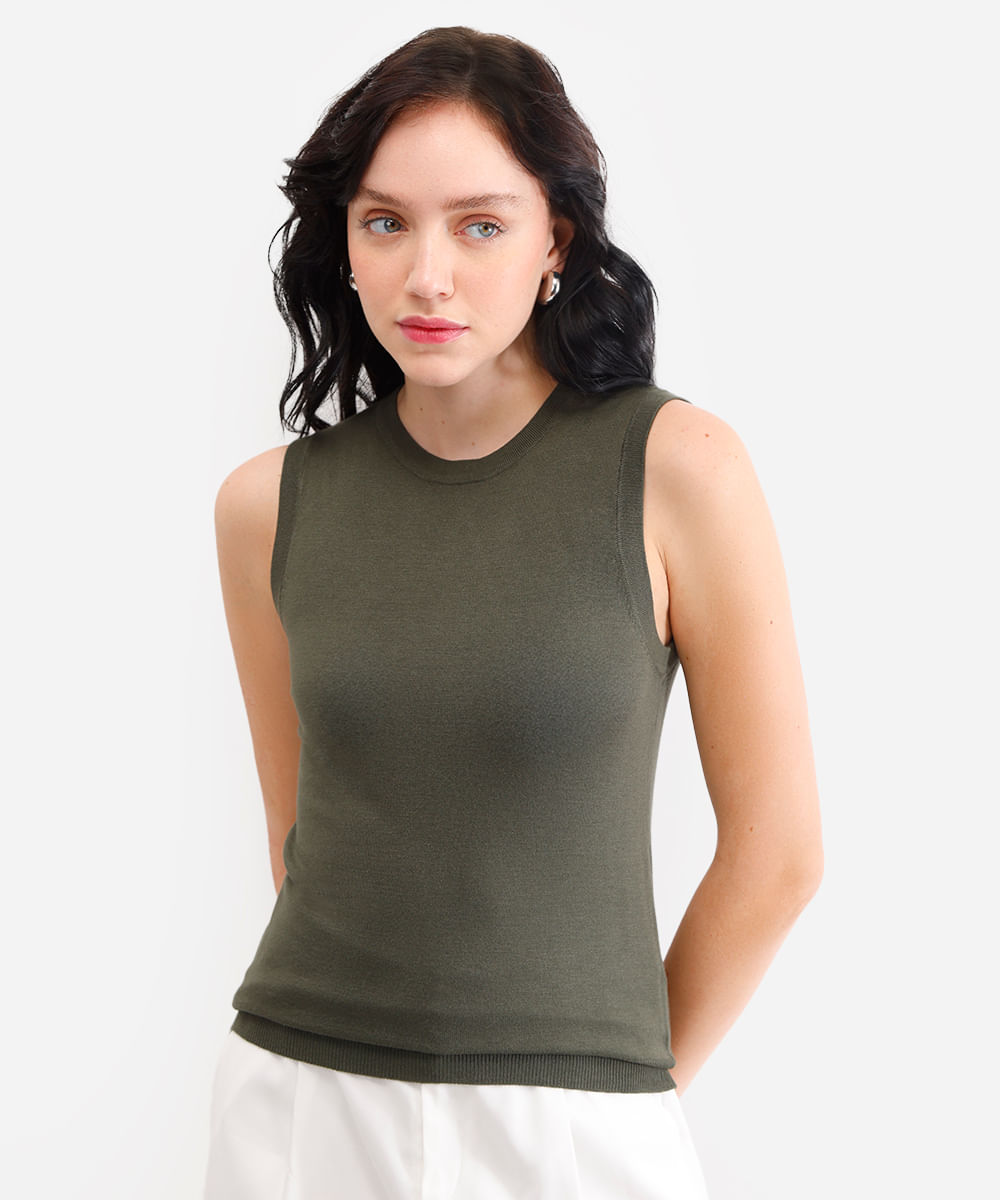 regata feminina de tricot decote redondo verde