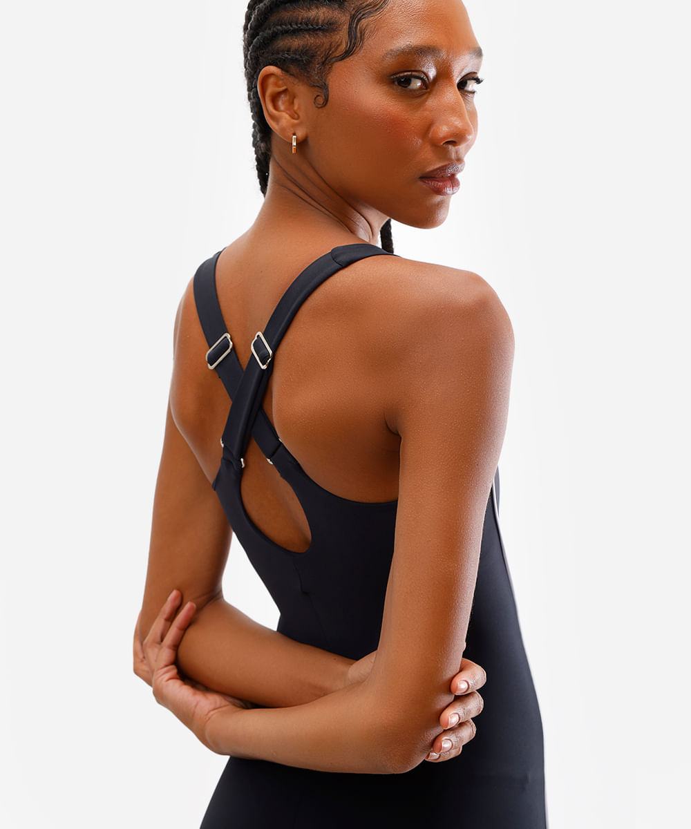 macaquinho feminino esportivo com alças preto