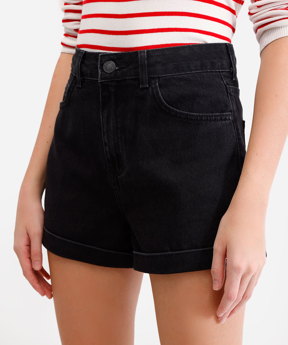 short mom feminino jeans com barra dobrada preto