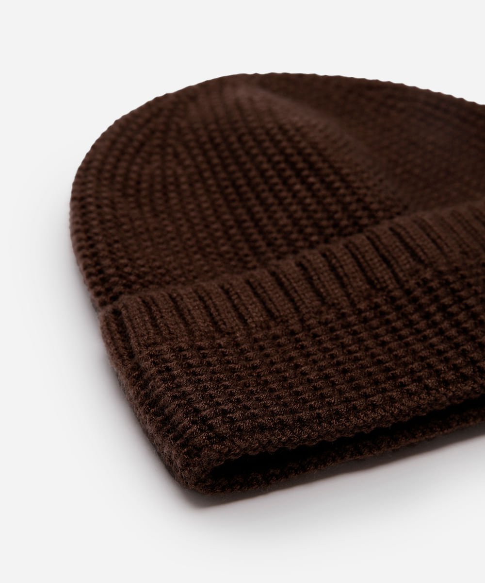 gorro masculino texturizado marrom