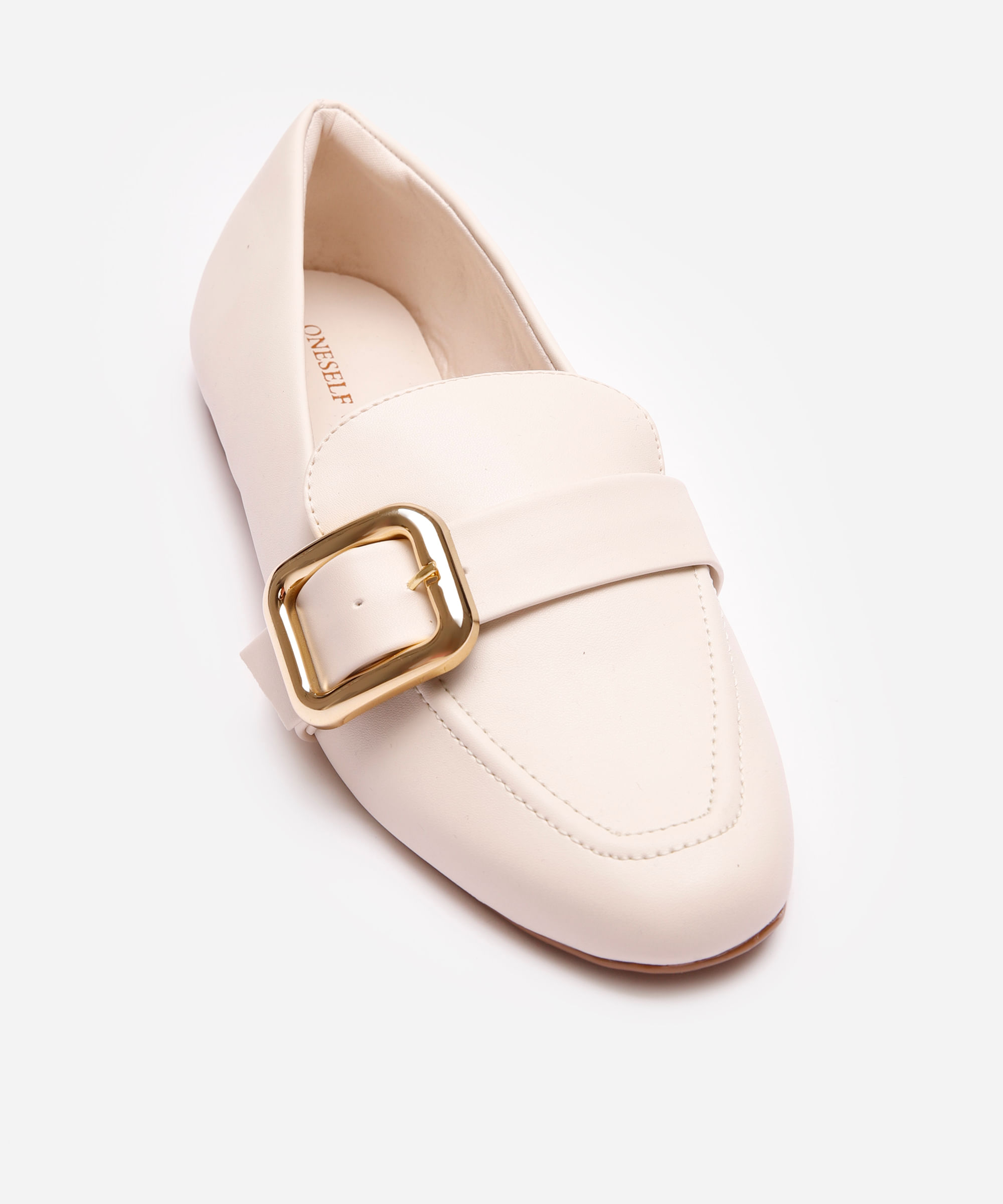 mocassim com fivela oneself off white