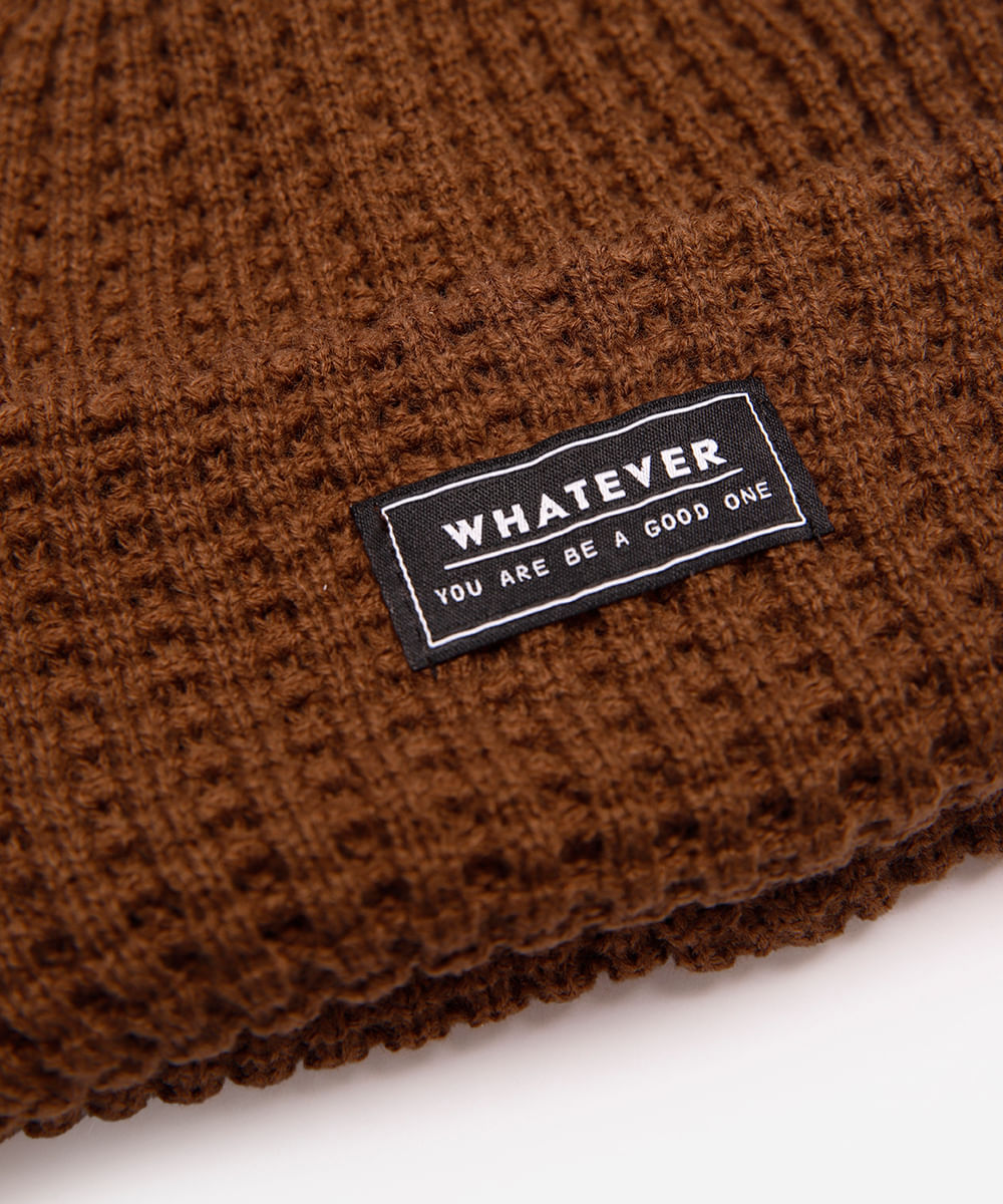 gorro masculino texturizado marrom