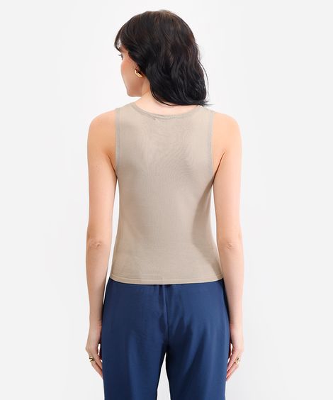 regata feminina de tricot decote redondo bege