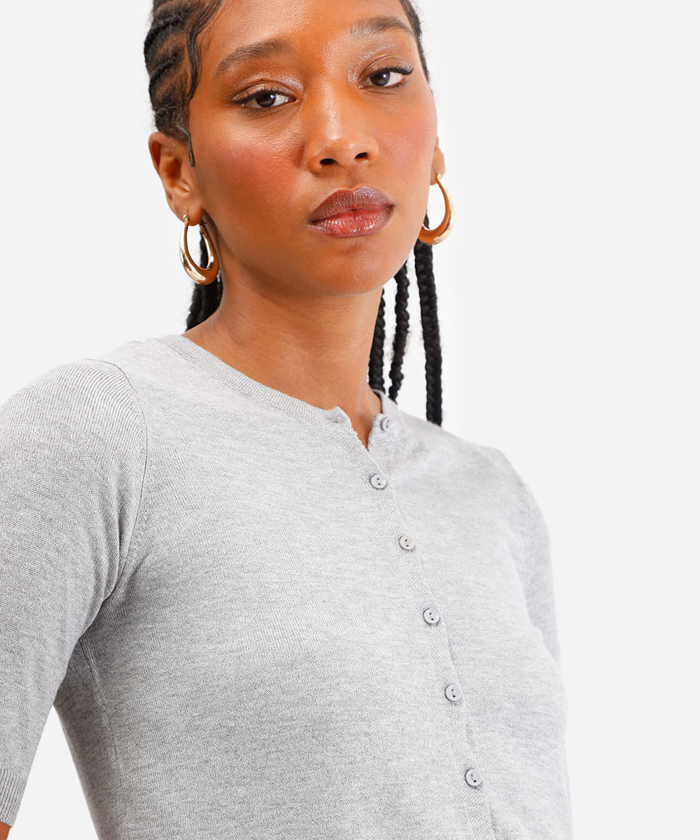 blusa feminina de tricot decote redondo cinza