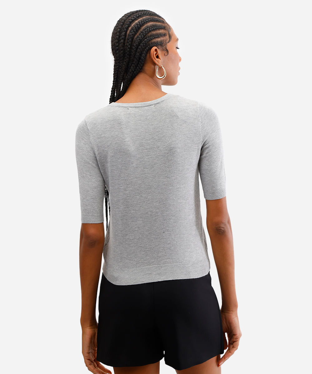 blusa feminina de tricot decote redondo cinza