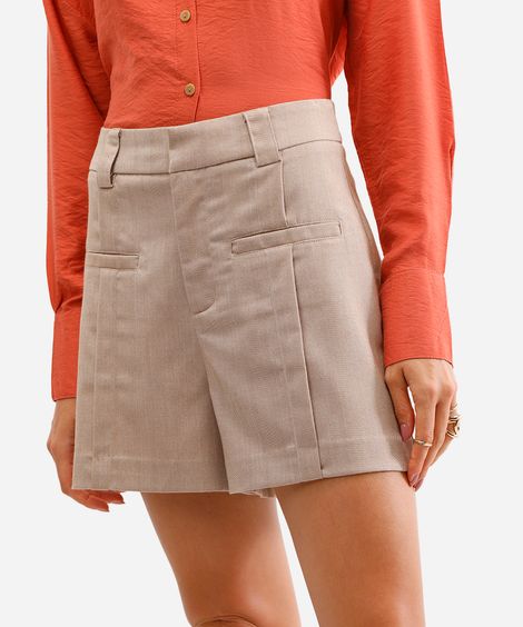 short feminino de alfaiataria chevron bege