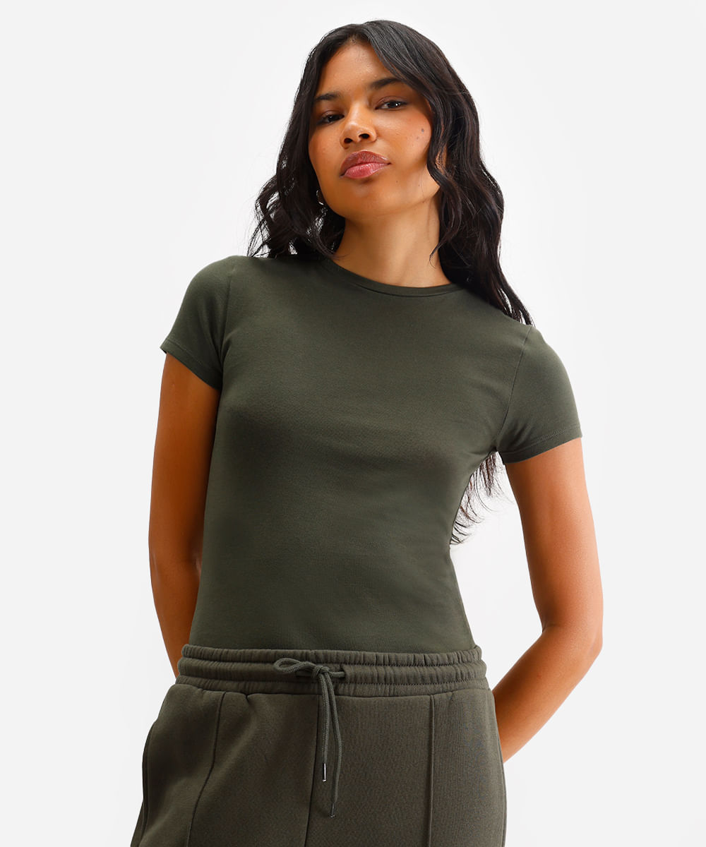 camiseta básica feminina de algodão manga curta verde