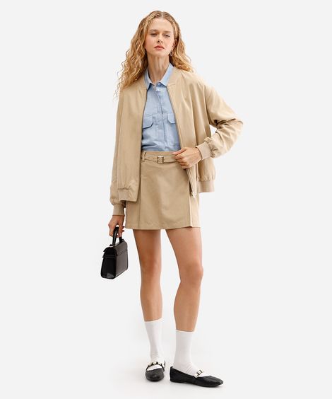 minissaia feminina com cinto texturizada bege