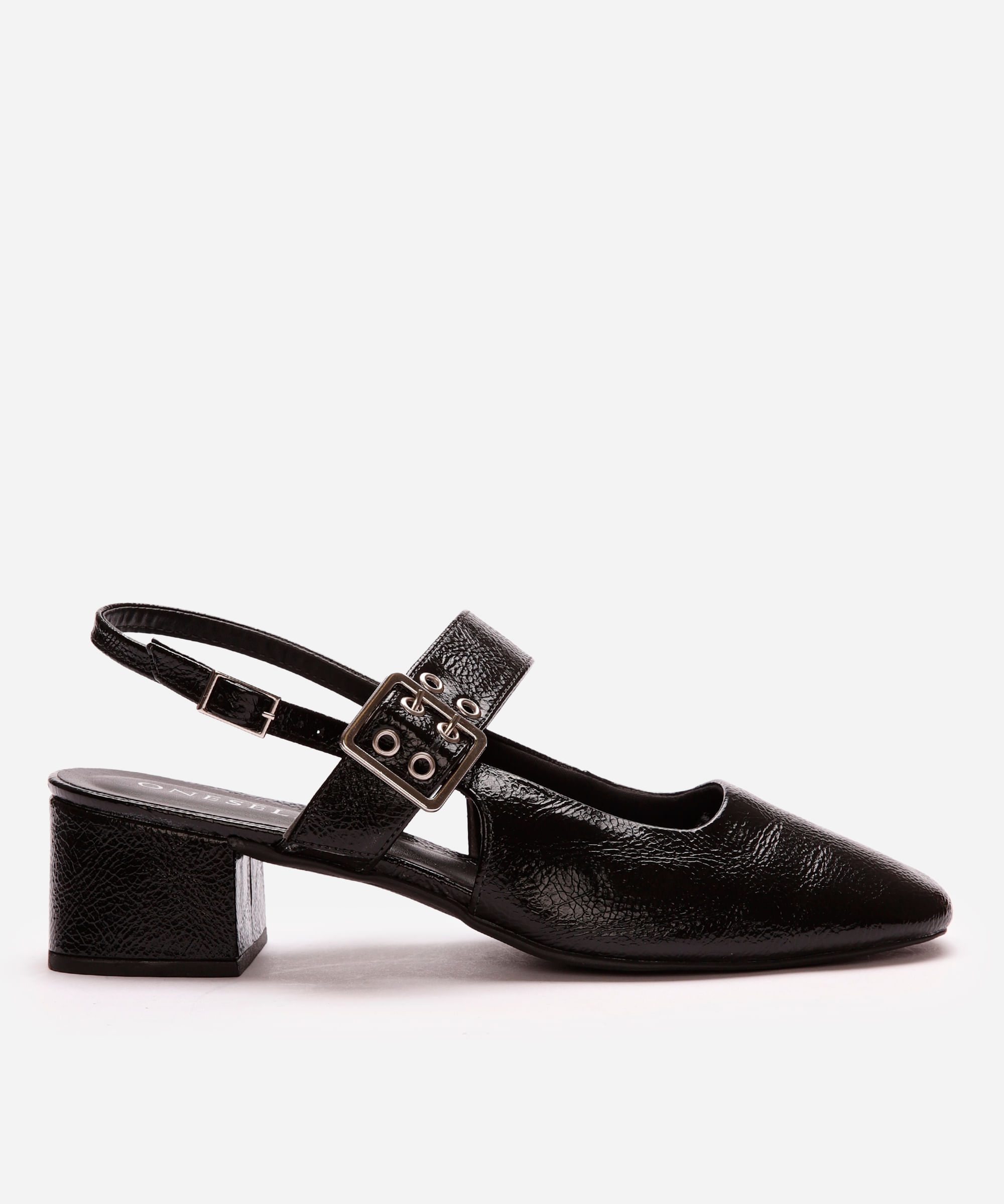 scarpin boneca com ilhós oneself preto