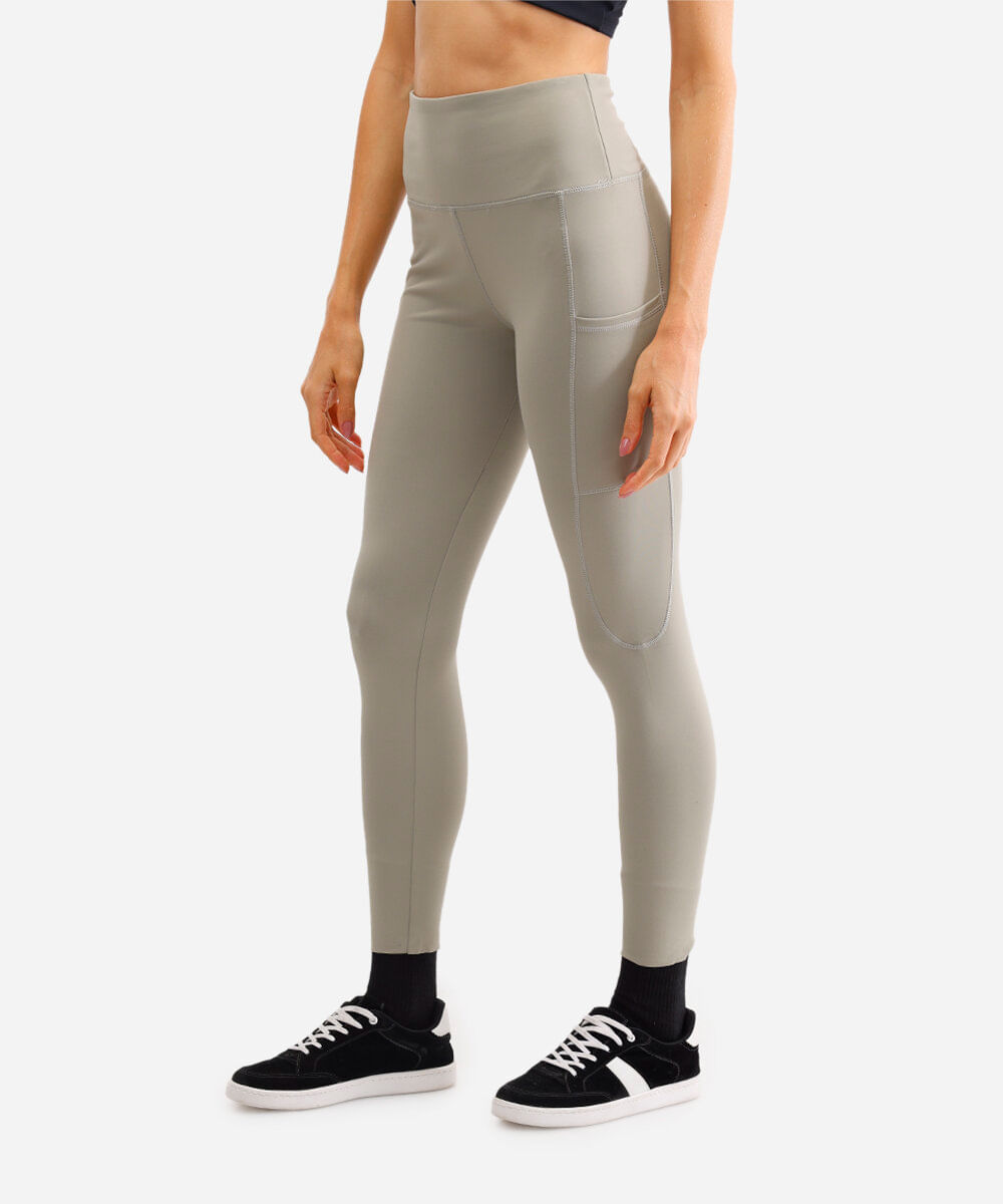 calça legging esportiva com bolsos verde
