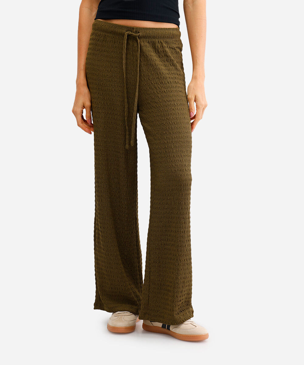 calça reta feminina texturizada verde