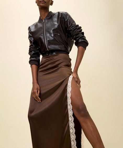 saia midi feminina acetinada com renda e fenda mindset marrom