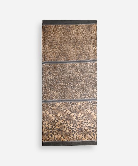 lenço feminino animal print marrom