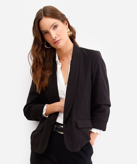 blazer feminino alongado com franzido e bolsos preto