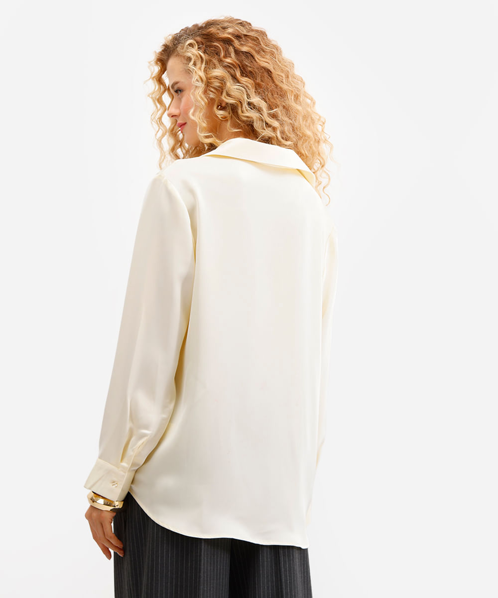 camisa feminina acetinada oversized amarela
