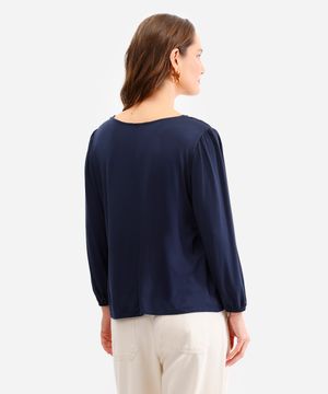 bata de viscose decote v folhagem azul