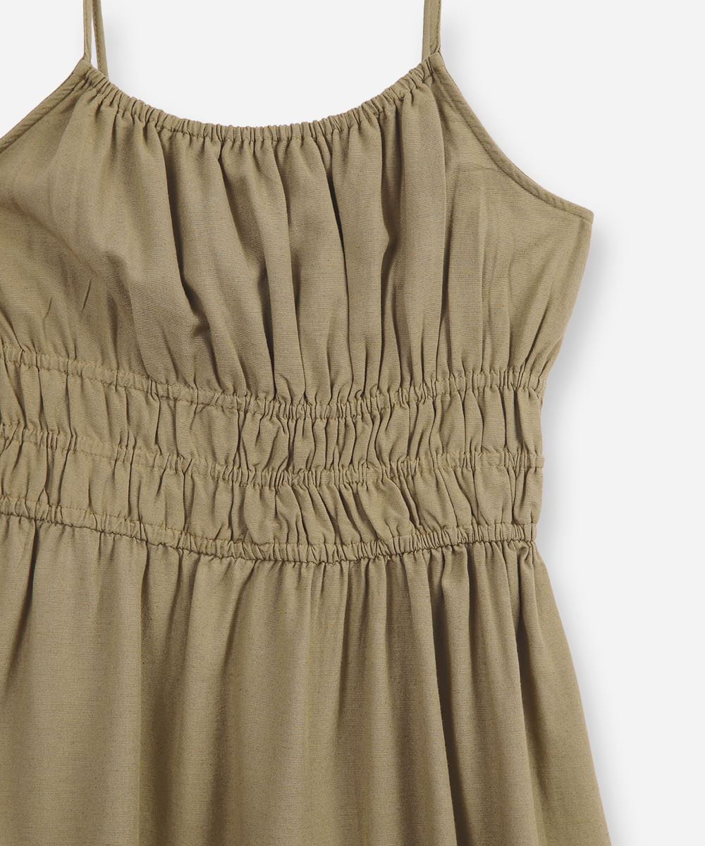 vestido juvenil franzido com linho verde