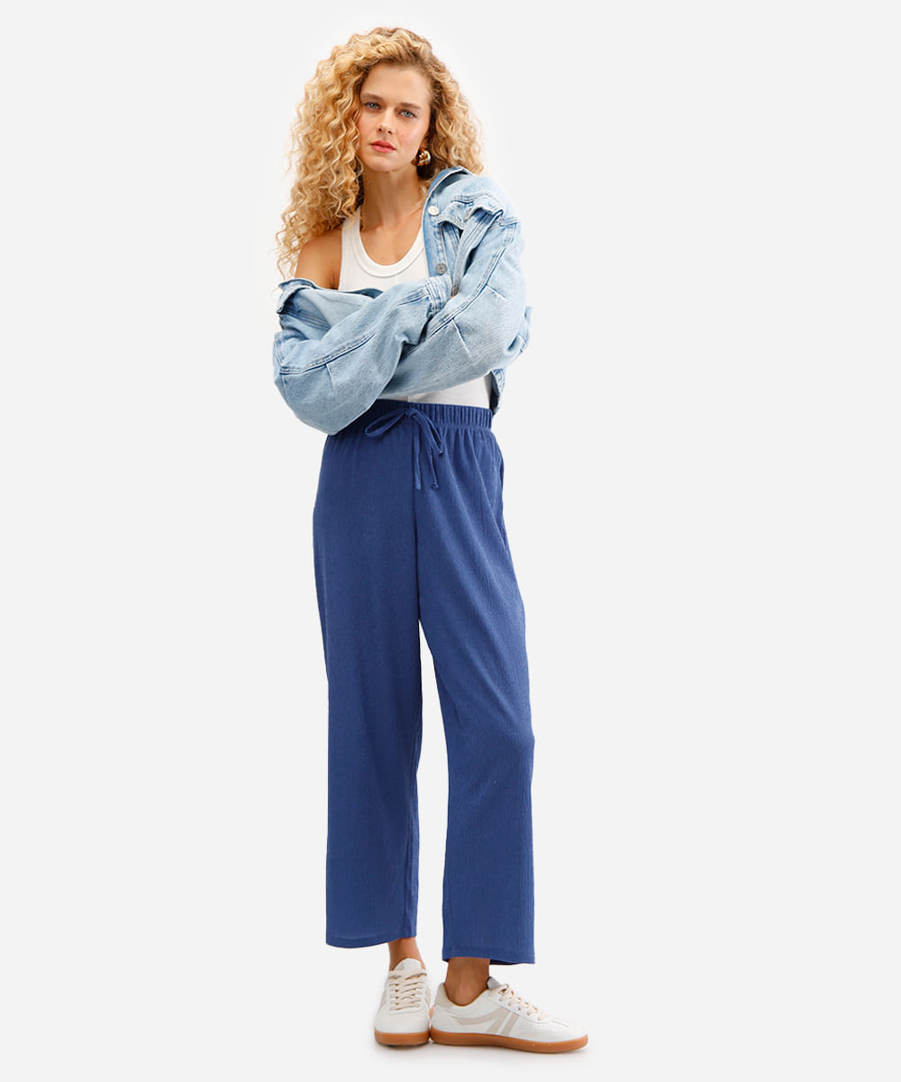 calça reta cós com elástico texturizada azul