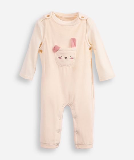 jardineira longa infantil de plush com blusa coelhinho off white