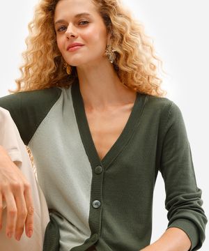 cardigan alongado feminino de tricot bicolor verde