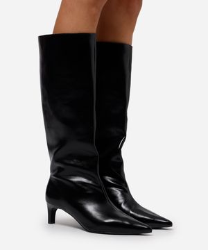 bota cano alto bico fino salto baixo mindset preta