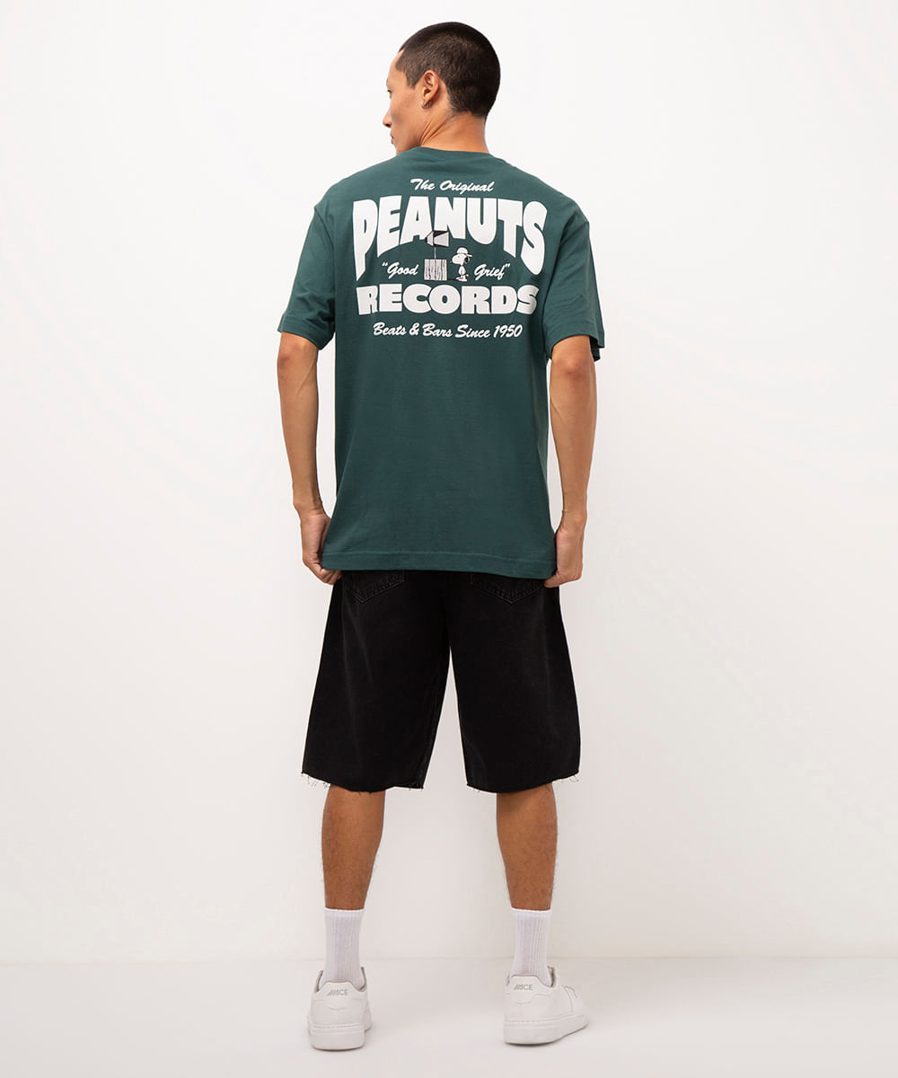 camiseta de algodão manga curta snoopy peanuts verde