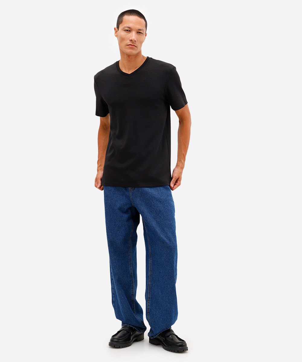 camiseta básica masculina de algodão peruano bold gola v preta