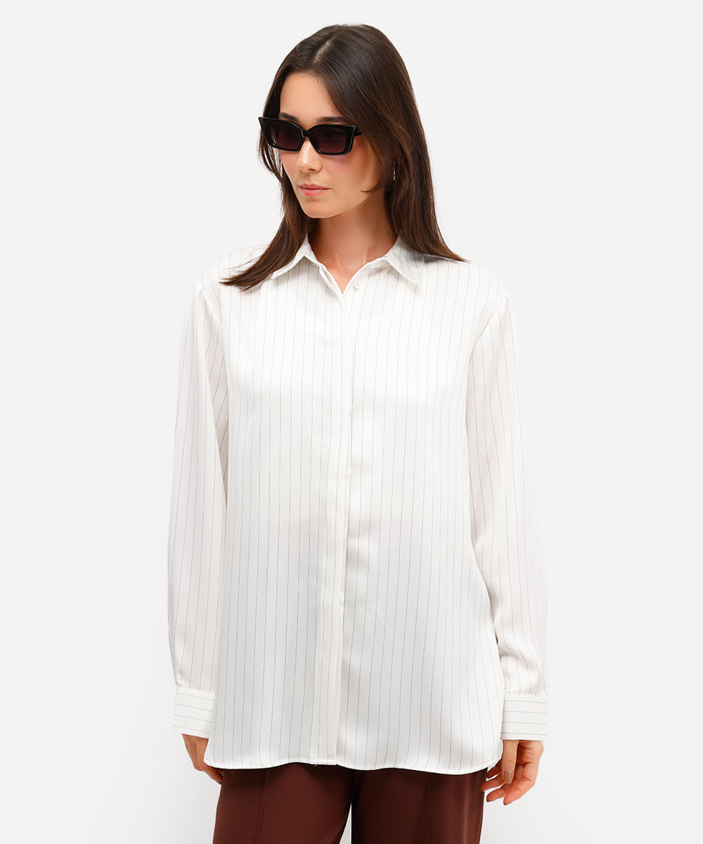 camisa feminina acetinada manga longa risca de giz off white