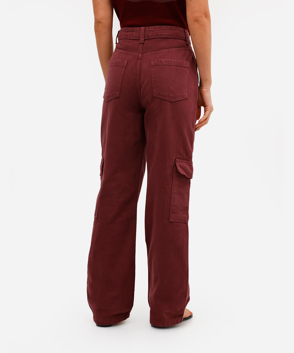 calça cargo feminina de sarja cintura média vinho