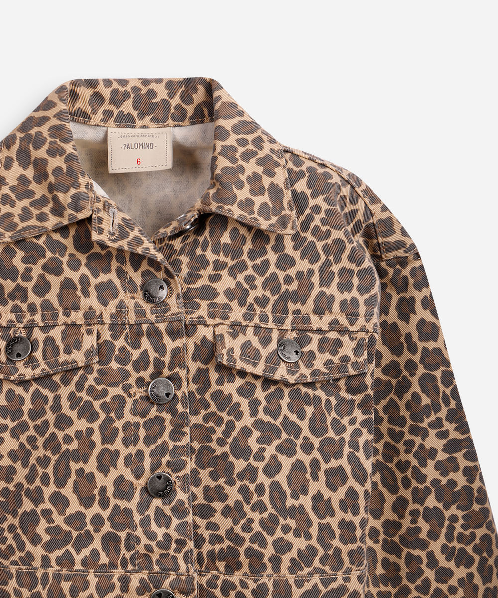 jaqueta cropped juvenil de sarja animal print colorida