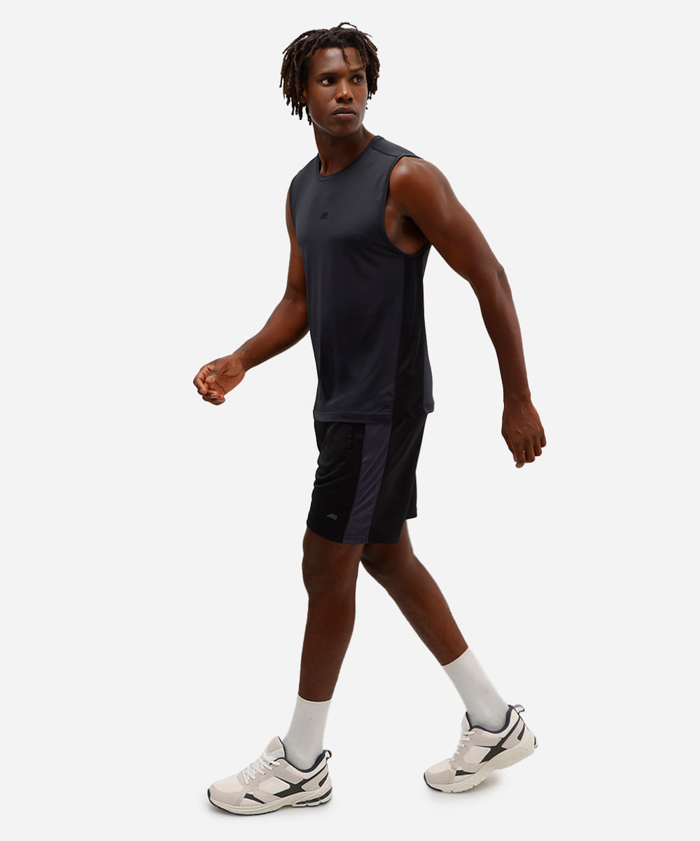short masculino esportivo com recorte preto
