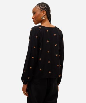 bata feminina de viscose com bordados florais preta