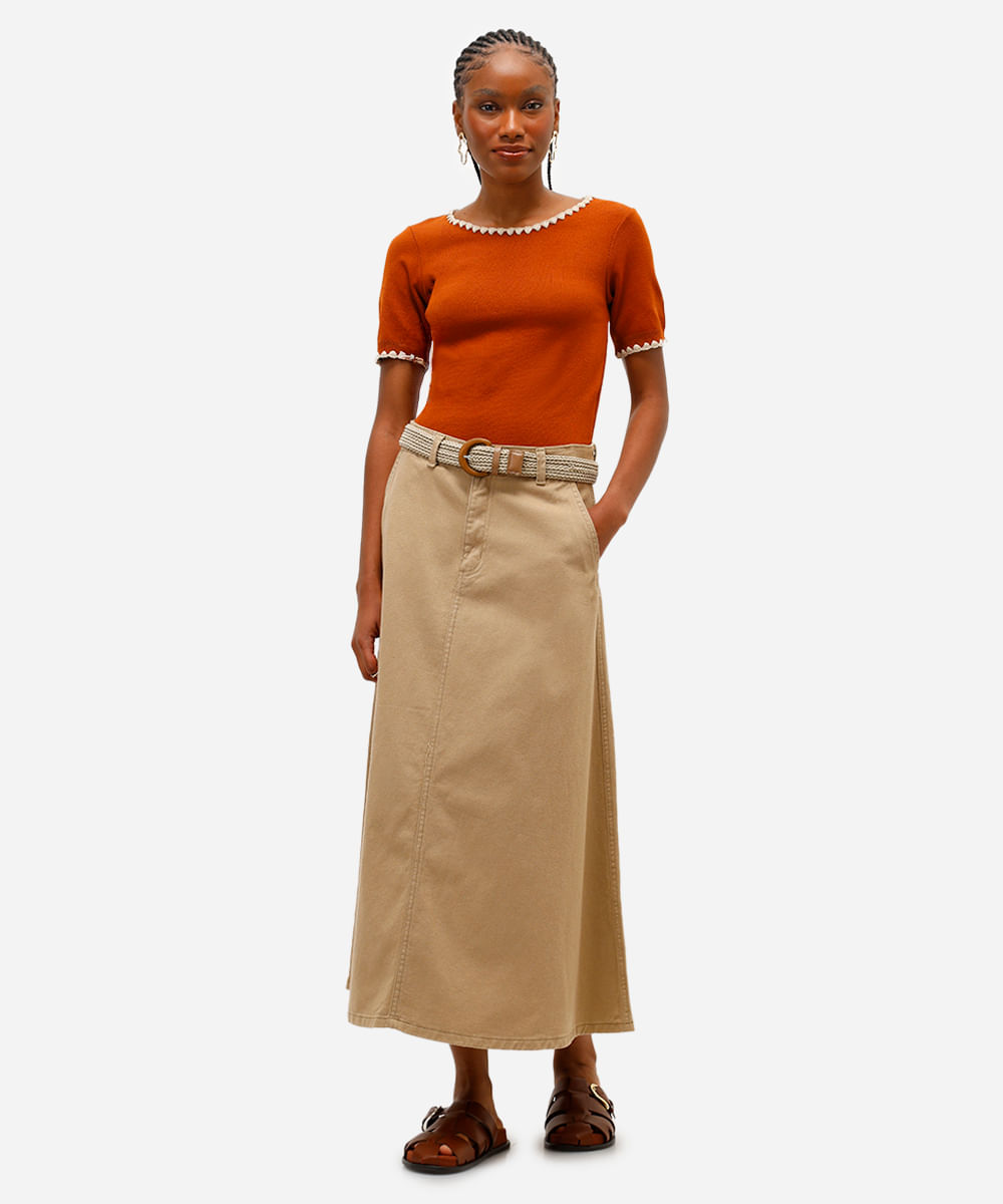 blusa feminina de tricot manga curta com bordado marrom