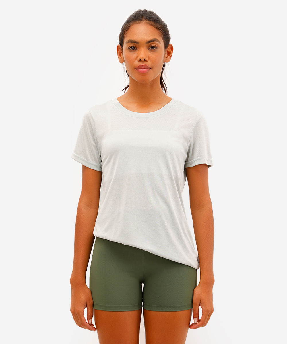 blusa esportiva manga curta cinza