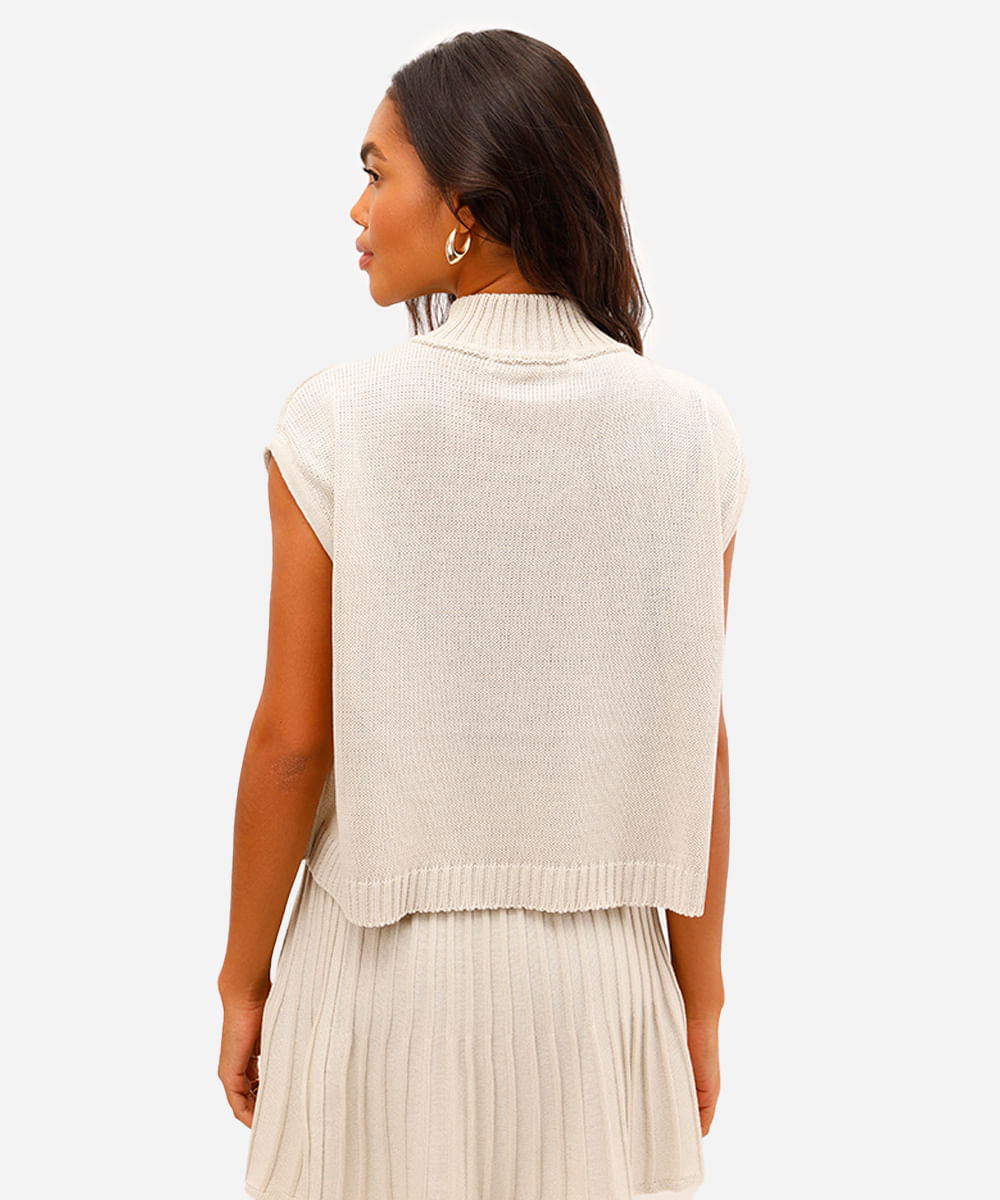 blusa feminina de tricot gola alta bege
