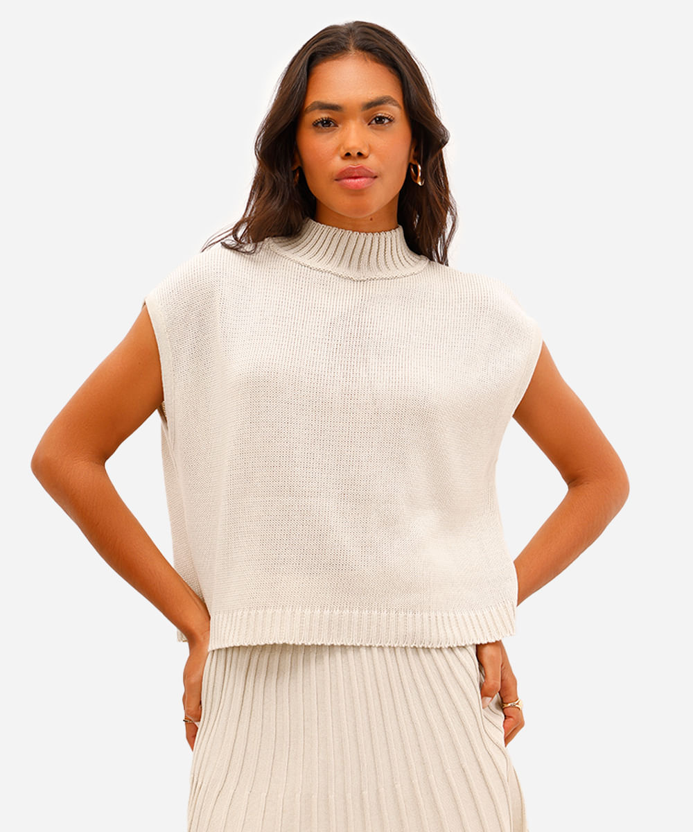 blusa feminina de tricot gola alta bege
