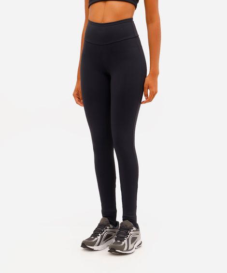 calça legging feminina esportiva com encaixe preta